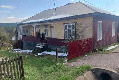 Casă cu 4 camere în Lepșa - 2