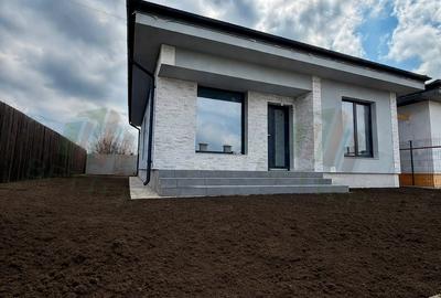 Casă individuală cu 3 camere cu Teren 250 Mp în Berceni - 12