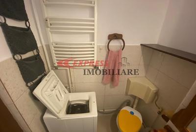 Titan, 1 Decembrie 1918, Scoala 82 - 3