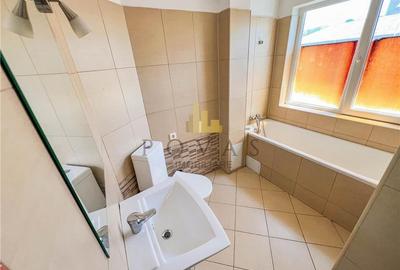 Apartament cu 4 camere decomandat în Universitate - 13