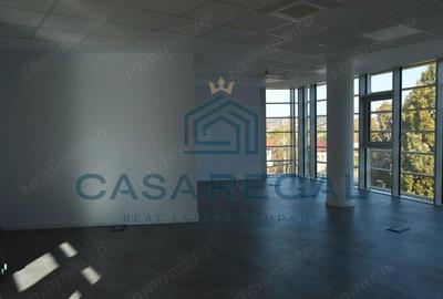 Spațiu comercial, de 160 mp, în Cantemir - 4