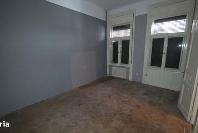 Apartament cu 3 camere în Central - 10
