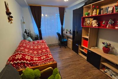 Pers fizică vând apartament cu 4 camere , Mănăștur Cluj-Napoca - 10