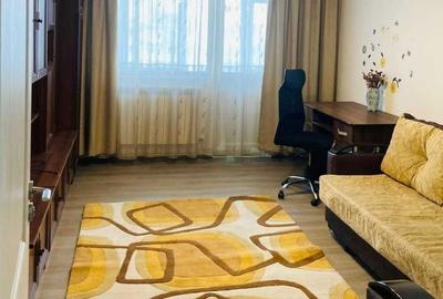 Apartament cu 2 camere decomandat în Podu Roș - 1
