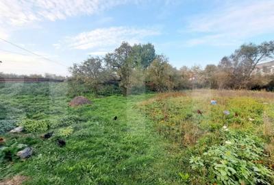 Teren de 4261 mp, în Iris - 2