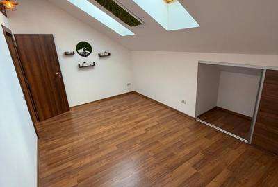 Apartament cu 3 camere semidecomandat în Lipovei - 9
