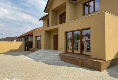Casă cu 4 camere cu Teren 270 Mp în Central - 7
