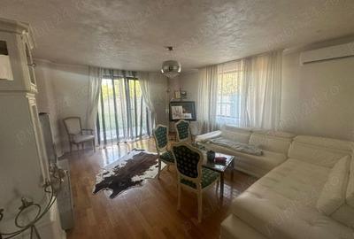 Casă cu 6 camere cu Teren 415 Mp în Central - 3