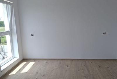 Casă cu 4 camere în Central - 10