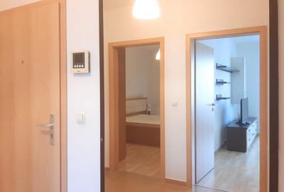 Apartament cu 2 camere decomandat, mobilat în Tractorul - 16