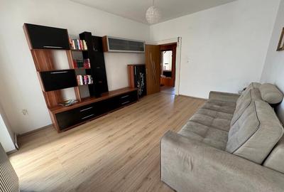 Proprietar, vând apartament cu 2 camere și balcon - 2