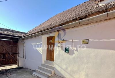 Spațiu comercial, de 122 mp, în Central - 4