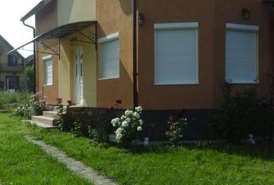 Casă cu 4 camere în Central - 8