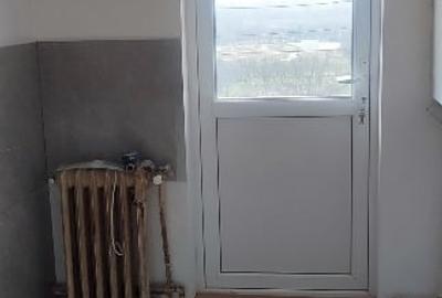 Apartament cu 3 camere decomandat în Central - 4