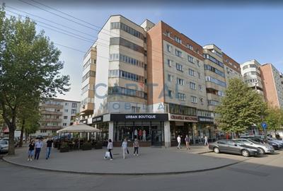 Spatiu comercial cu vad stradal excelent! Chiar in statia de autobuz! - 3