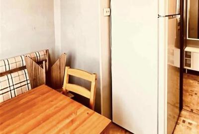 Apartament cu 3 camere semidecomandat, mobilat în Brâncoveanu