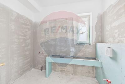 Casă cu 8 camere cu Teren 300 Mp în Ultracentral - 29