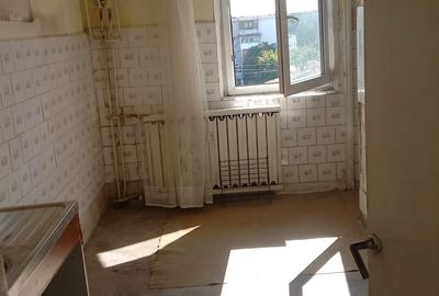 Apartament cu 2 camere decomandat în Central - 4