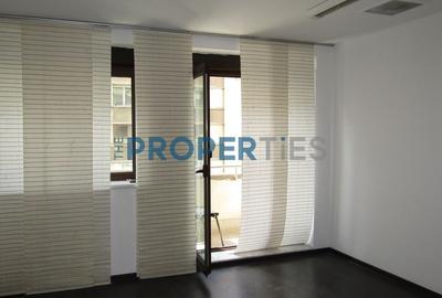 Birou, de 1,060 mp, în Universitate - 2