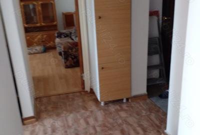 Apartament cu 3 camere decomandat în Central - 1