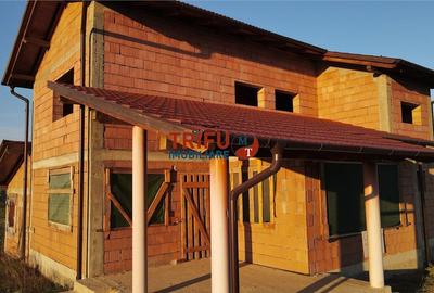 Casă la roșu cu garaj în Orizont - 4