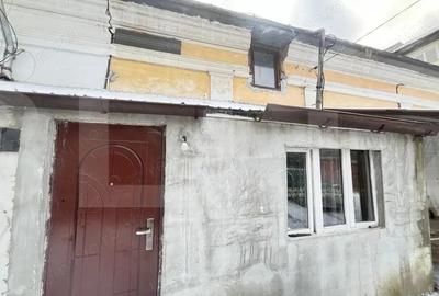 Casă cu 2 camere cu Teren 44 Mp în Central - 3