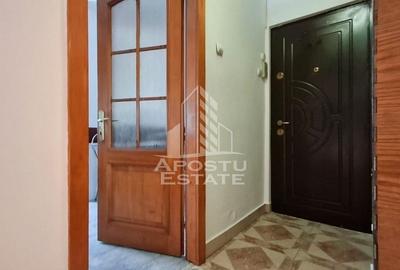 Apartament 3 camere  decomandat, Miorița - 4