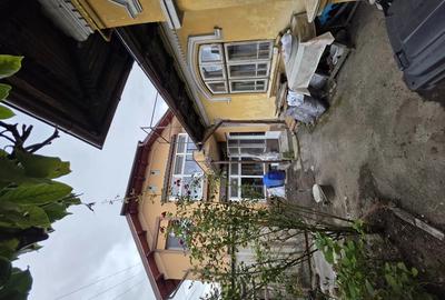 Casa de vanzare pe strada Valeni - 5