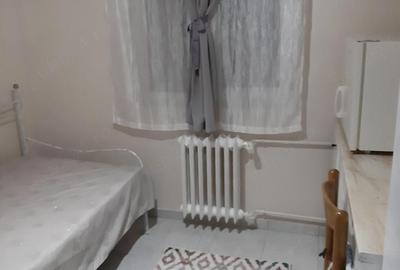 Garsonieră decomandată în Central - 10