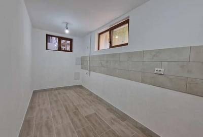 Spațiu comercial, de 90 mp, în Bălcescu - 10