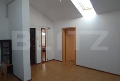 Apartament 3 camere, mobilat, parcare, zona Centrala Gilau - 3