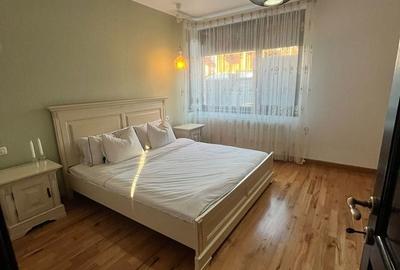 Casă cu 5 camere cu Teren 1098 Mp în Vladimirescu - 11