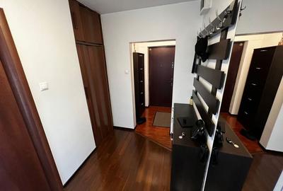 Apartament cu 3 camere decomandat în Vitan - 2