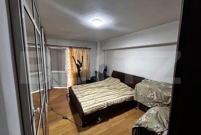 Apartament de vanzare, 95 mp, Strada Victoriei - 4