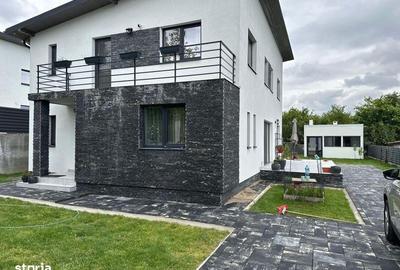 Casă cu 4 camere cu Teren 170 Mp în Mărăcineni