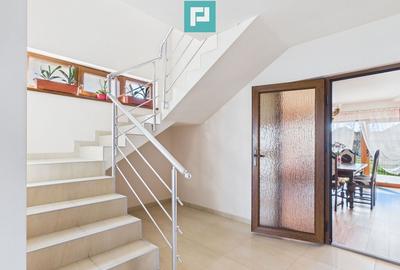 Vila spa?ioasa 5 camere, 2 niveluri langa ora? - 3