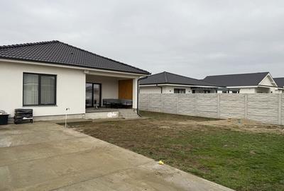 Casă cu 3 camere în Sântandrei - 3