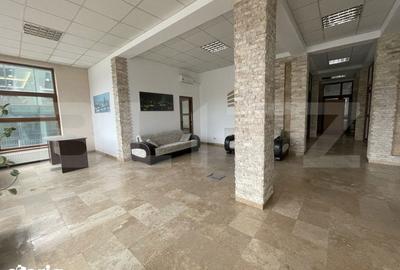 Spațiu comercial, de 180 mp, în Centura - 12