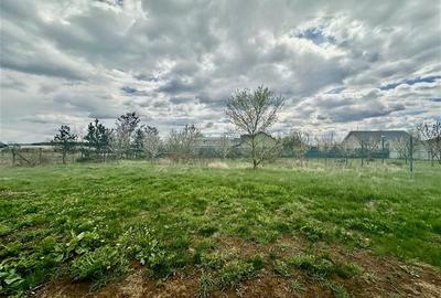 Teren de vanzare Ghermanesti - 869 mp, utilitati, deschidere 30m - 9