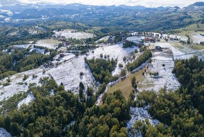 Teren Construcții intravilan de 12000 mp, în Peștera - 7