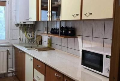 Apartament cu 4 camere decomandat în Central - 4