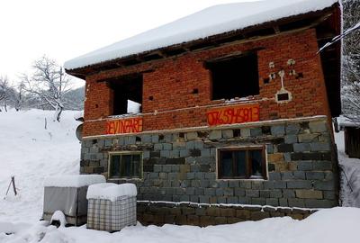 Casă cu 4 camere în Luncșoara - 4