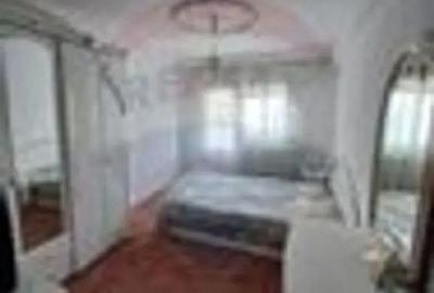 Apartament cu 3 camere decomandat în Rădăuți - 3