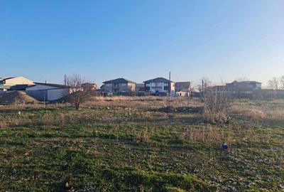 Teren de 400 mp, în Palazu Mare - 2