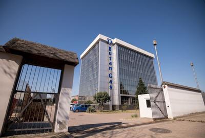 Cladire cu functiuni mixte - 2