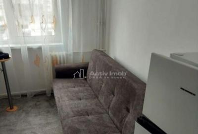 Garsonieră în Tractorul