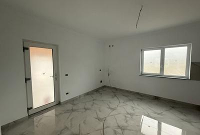 Casă cu 4 camere în Mănăstirea Doamnei - 4