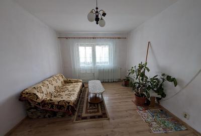 Bucovinei-Lizuca- 3 camere- bloc din 1982 - 6