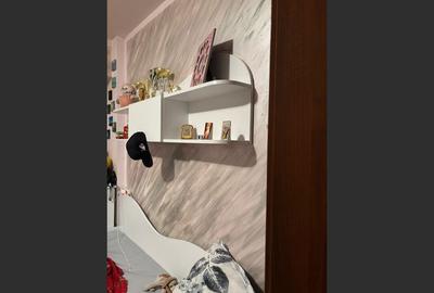 Apartament zona centrala Turda, bloc cu lift, 4 camere,fārā comision ! - 4