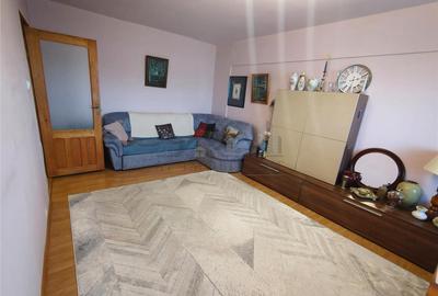 Apartament cu 4 camere decomandat, mobilat în Nicolina - 2